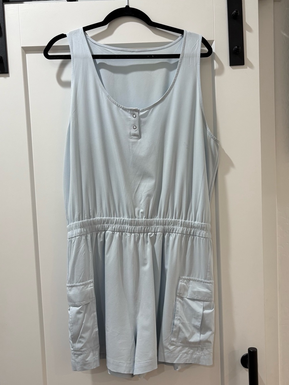 Vuori Villa Utility Romper Sleeveless Romper in Blue Size XL